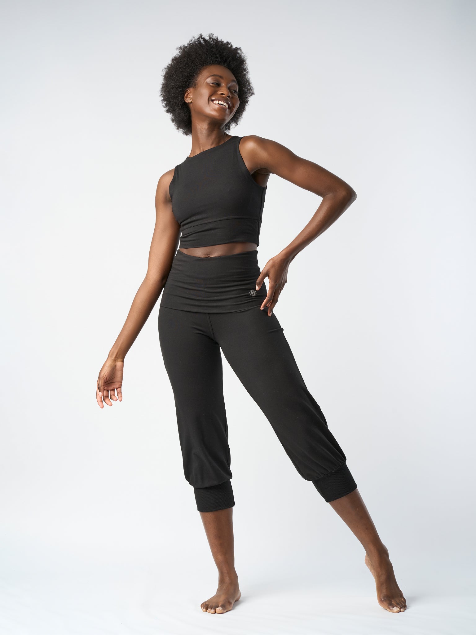 Gossypium Aspire Cropped Harem Pants - Black
