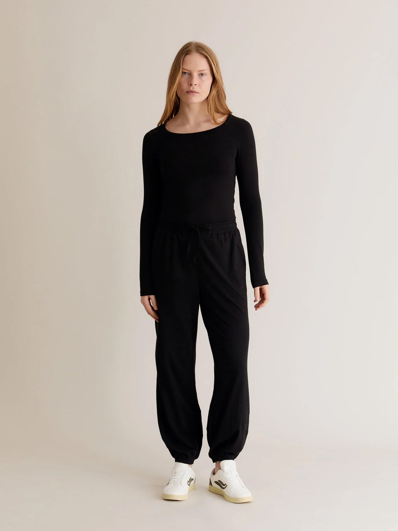 Komodo Teresa Organic Cotton Jogger - Black