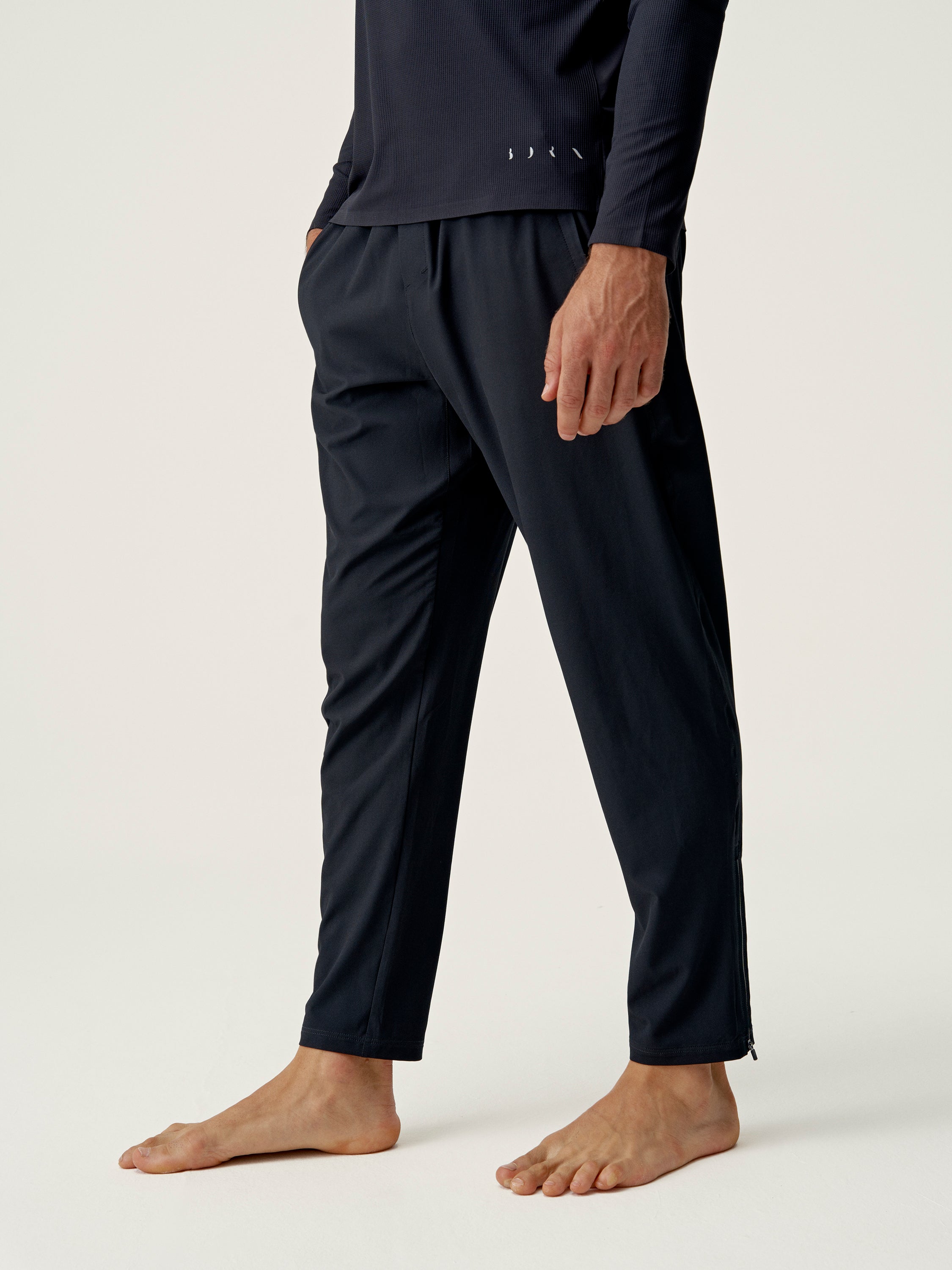 Born Living Yoga Okavango Jogger - Black