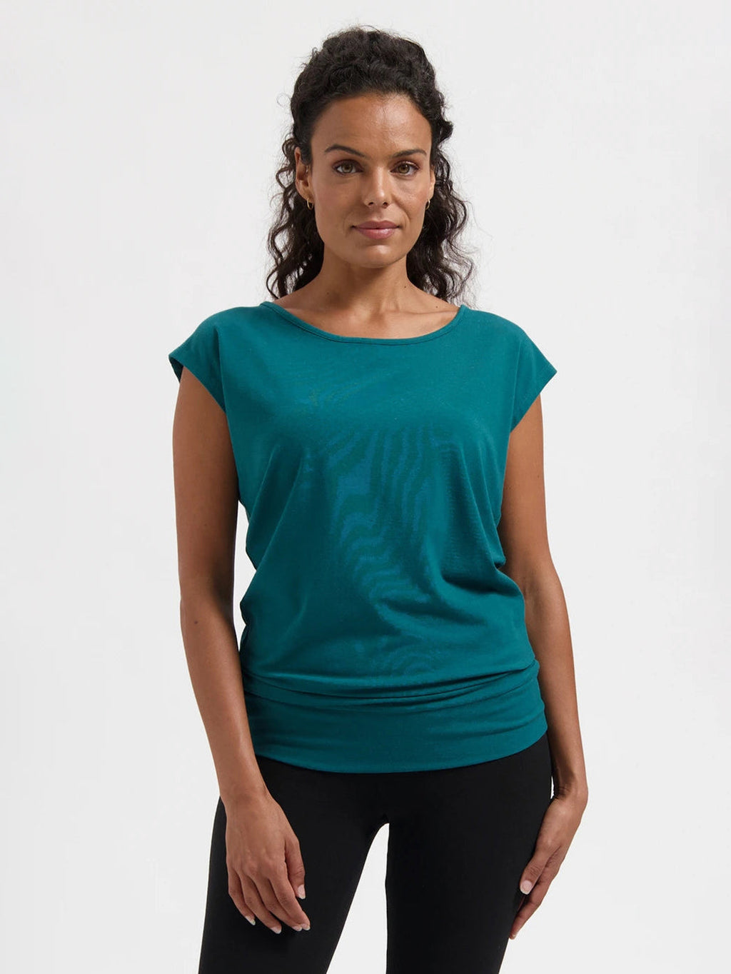 Urban Goddess Asana Yoga Tee - Seamoss