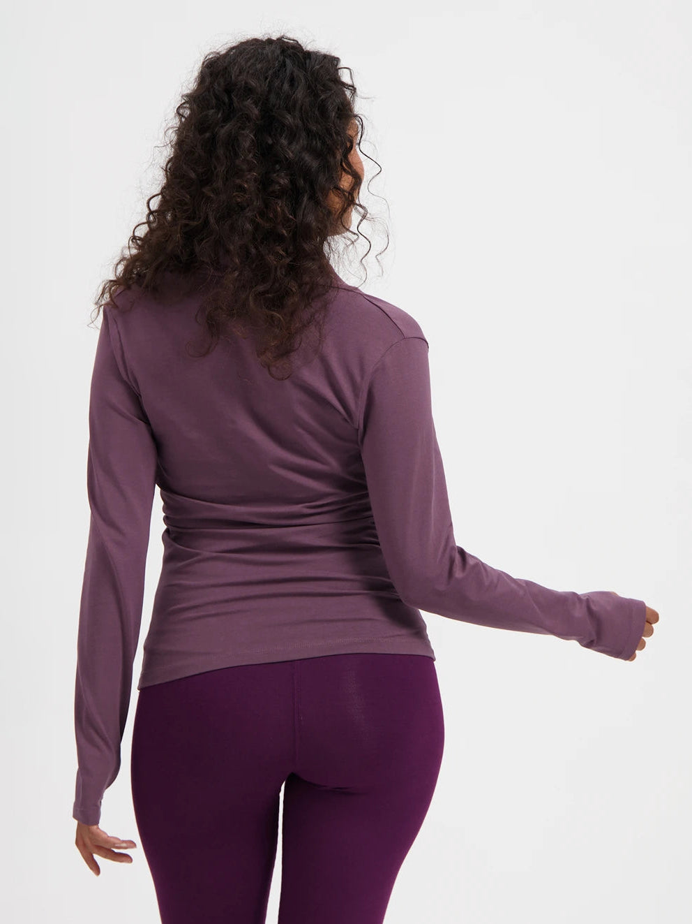 Urban Goddess Ishtar Long Sleeve Yoga Top - Berry