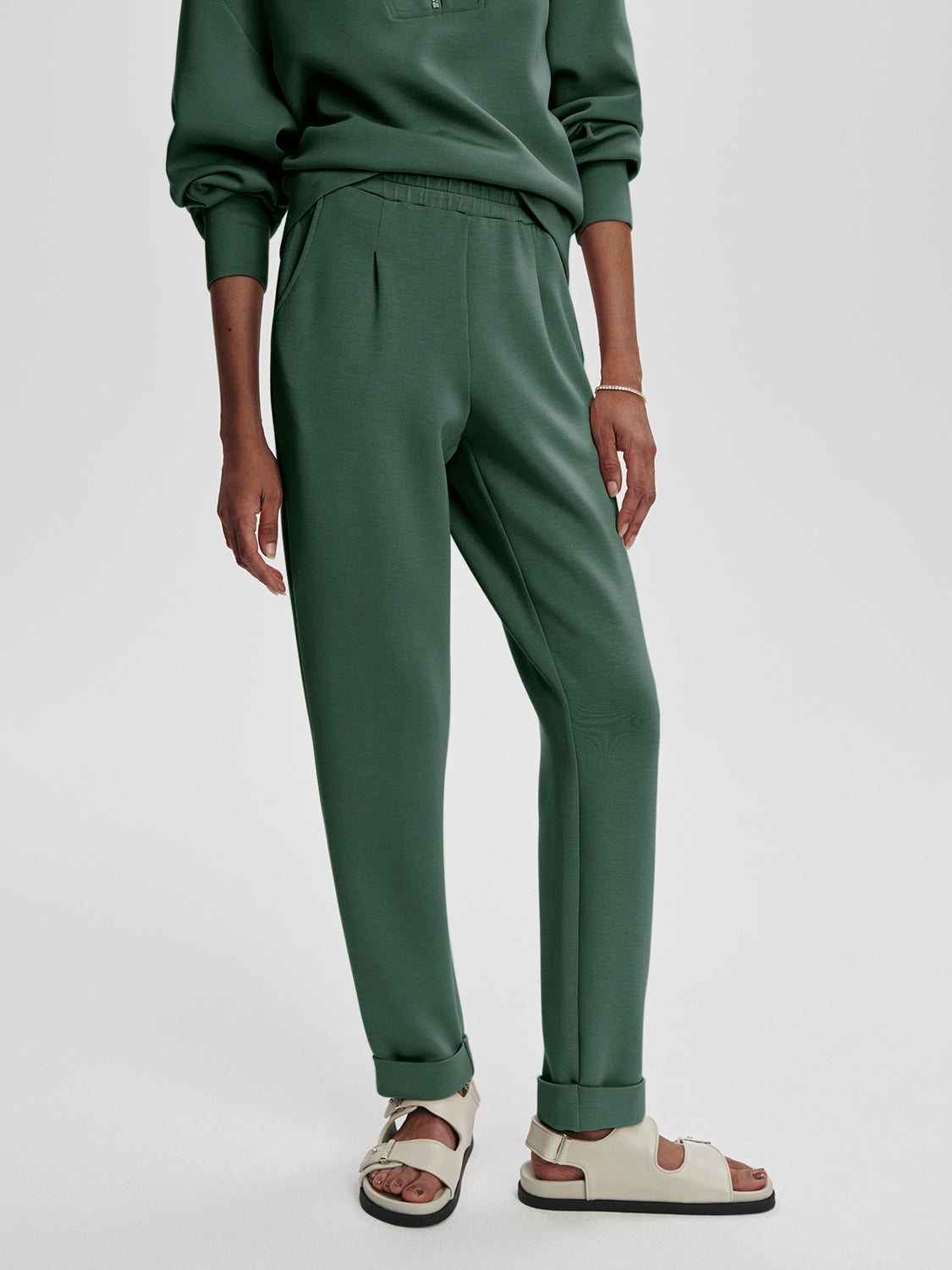 Varley The Rolled Cuff Pant 25 - Cilantro