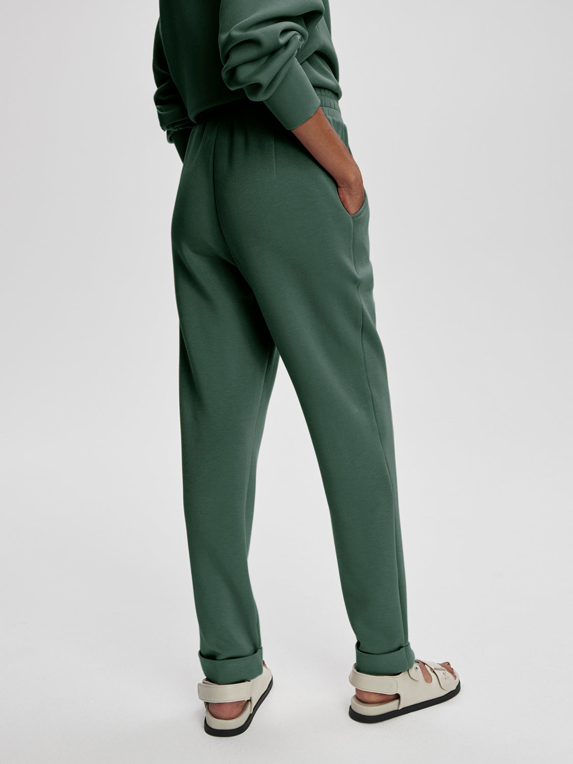 Varley The Rolled Cuff Pant 25 - Cilantro