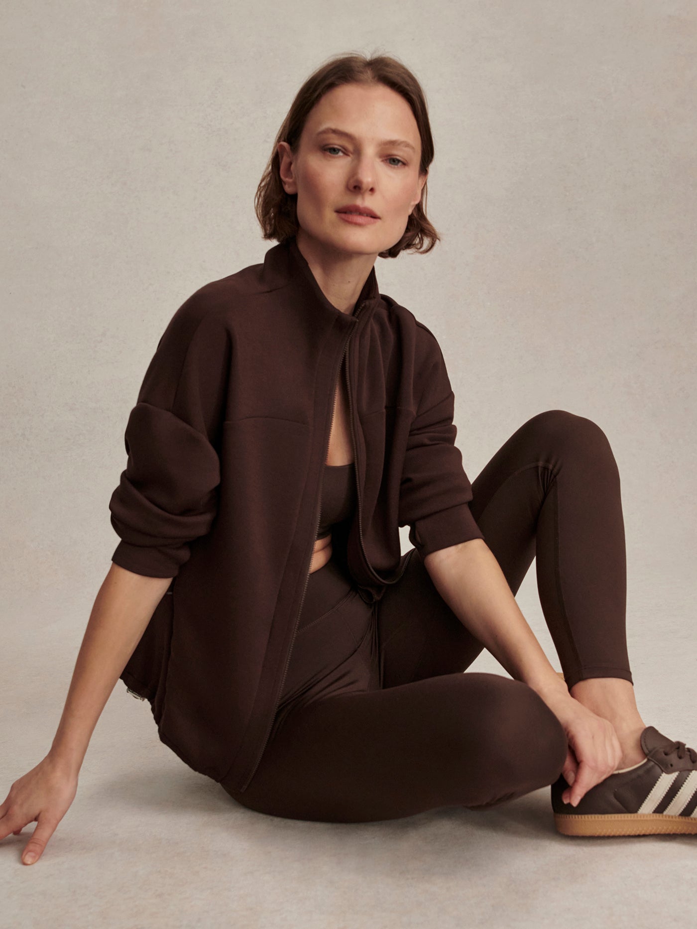 Varley Tayah Zip Through Sweat - Coffee Bean